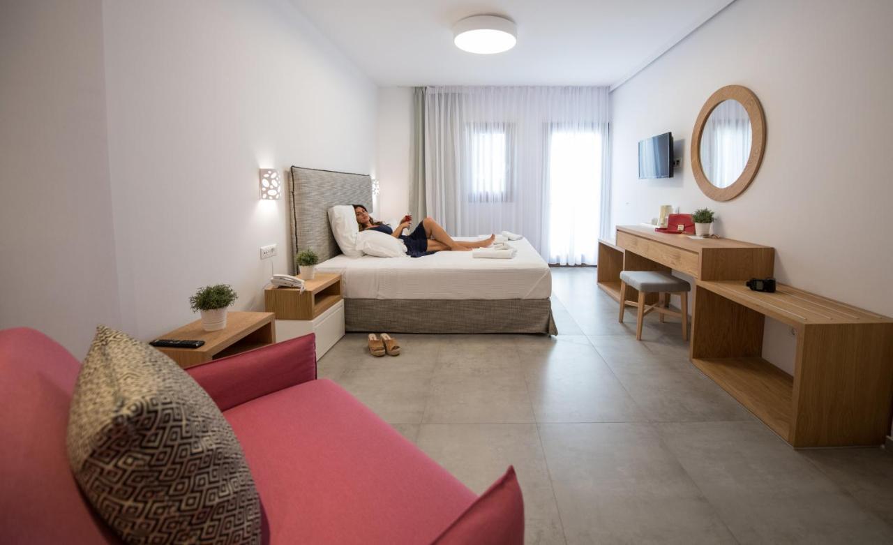 Natura Luxury Boutique Hotel Skopelos Loutraki  Eksteriør billede